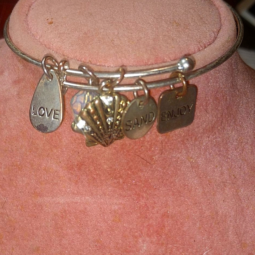 Alex and Ani Sea Shell Bracelet